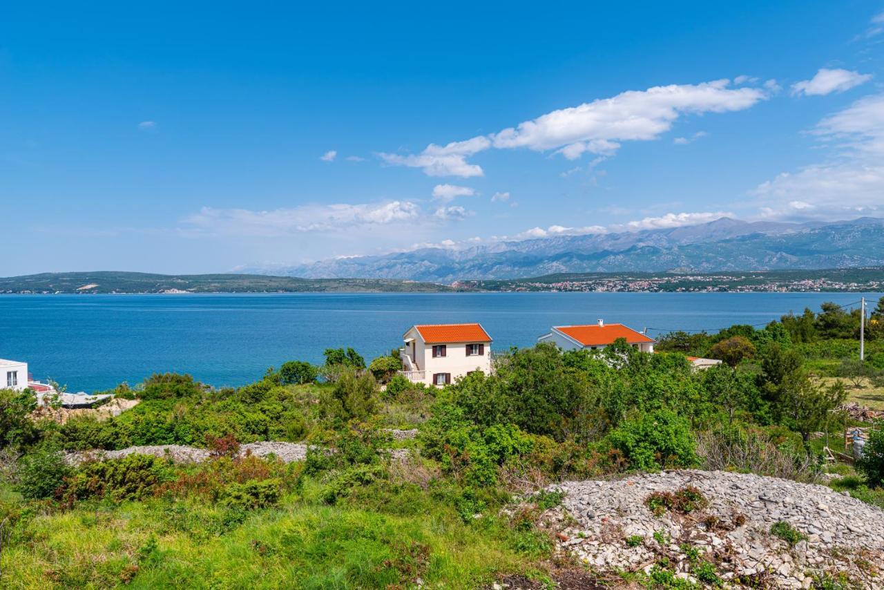 Apartment Sea And Mountain With Pool Novigrad  Dış mekan fotoğraf