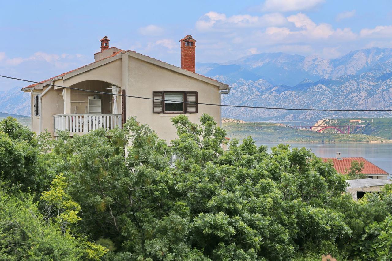 Apartment Sea And Mountain With Pool Novigrad  Dış mekan fotoğraf
